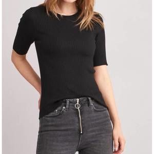 NEW REPEAT CASHMERE short sleeve fine rib sweater in black